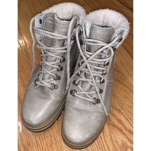 Timberland‎ Boots Waterproof Cervinia Valley PrimaLoft Warm-Lined Snow Women's 9